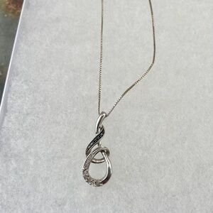 Vintage 925 Sterling Silver Necklace w/ Abstract twist cubic zirconia marcasite